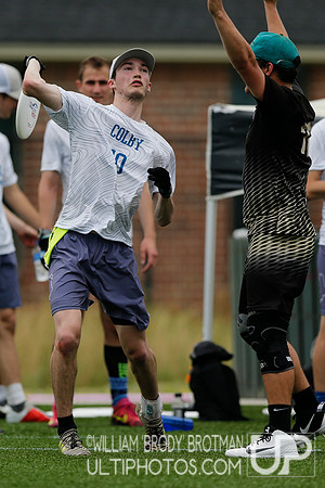 Day 1 of USA Ultimate D-III College Championships