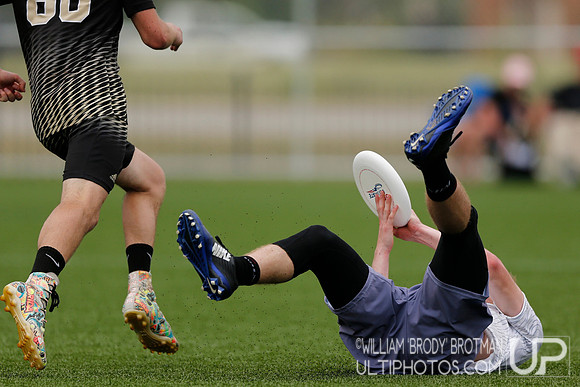 Day 1 of USA Ultimate D-III College Championships