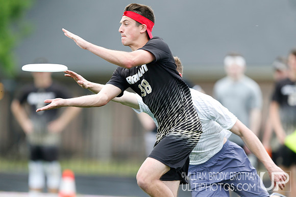 Day 1 of USA Ultimate D-III College Championships