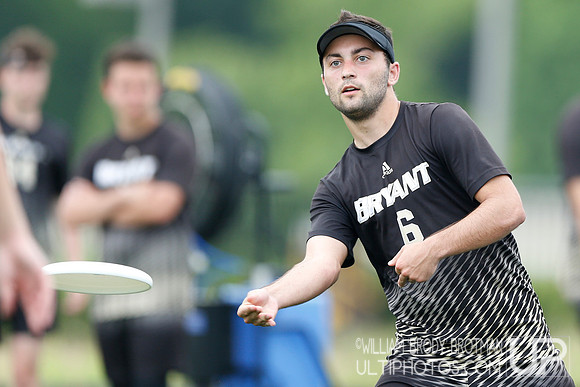 Day 1 of USA Ultimate D-III College Championships