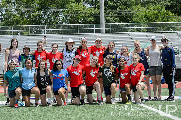 Yorktown / DCMD Girls Team Photo - VA HS States 2019 Saturday