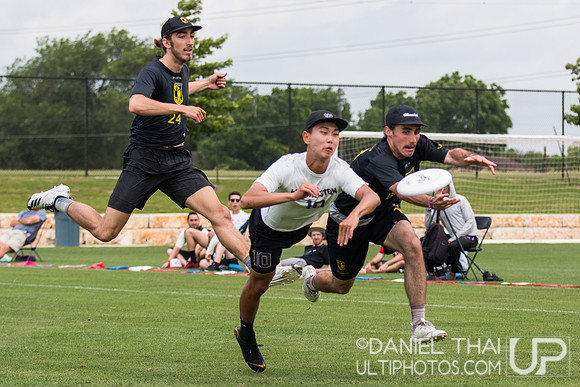 Pool Play - USA Ultimate 2019 DI College National Championships