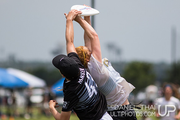 Pool Play - USA Ultimate 2019 DI College National Championships