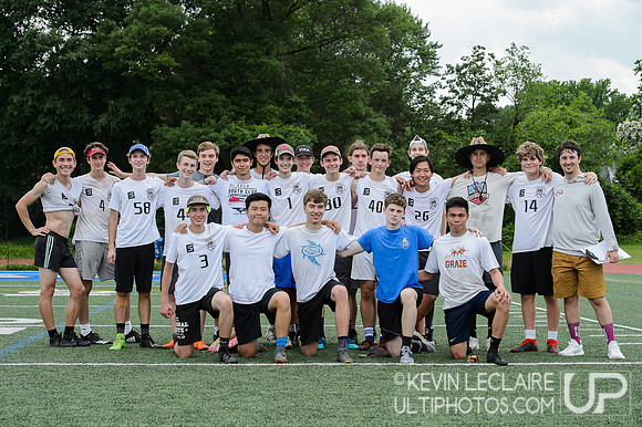 HB Woodlawn Varsity Boys Team Photo - VA HS States 2019 Sunday