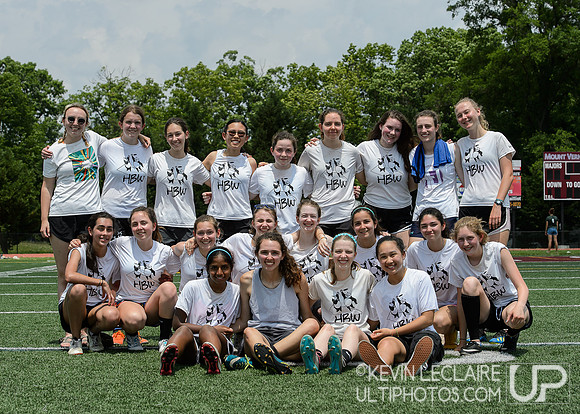 HB Woodlawn Girls Team Photo - VA HS States 2019 Sunday