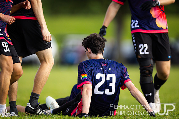 Sunday full coverage from USAU D-IIII College Championships: Semi-Finals