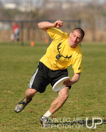 Sunday Open Division Finals Round Action