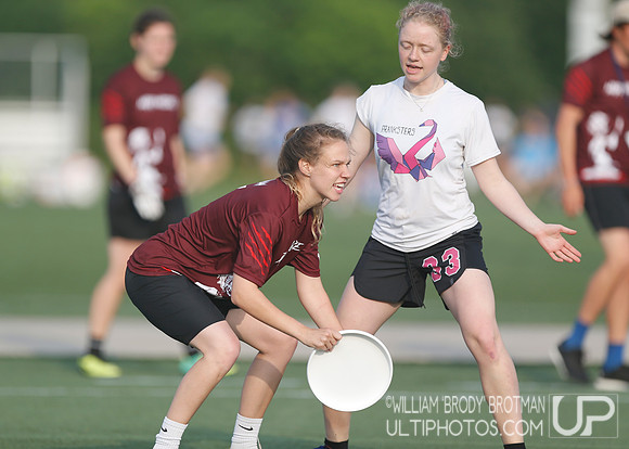 Day 1 of  USA Ultimate D-III College Championships