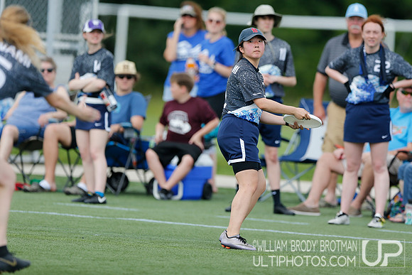 Day 1 of  USA Ultimate D-III College Championships
