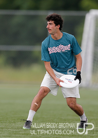 Day 1 of  USA Ultimate D-III College Championships