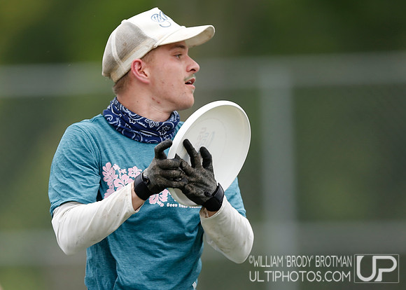 Day 1 of  USA Ultimate D-III College Championships
