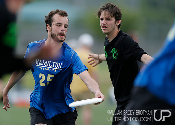 Day 1 of  USA Ultimate D-III College Championships