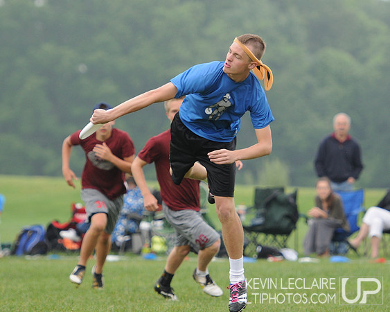 Sunday 8:30am Open Division Prequarters -- 2011 High School Easterns