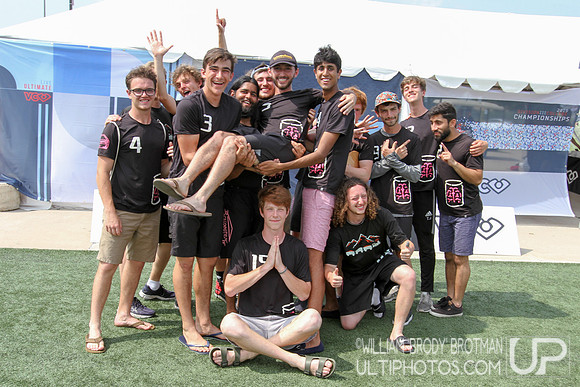 Day 2 of USA Ultimate D-III College Championships