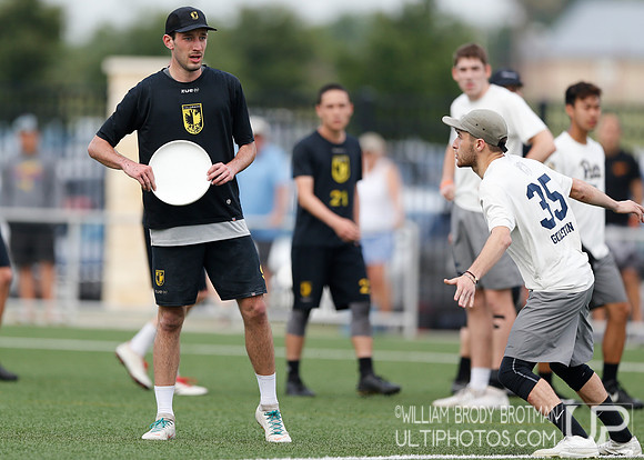 Day 3 of  USA Ultimate D-I College Championships