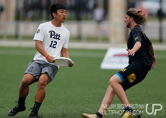 Day 3 of  USA Ultimate D-I College Championships