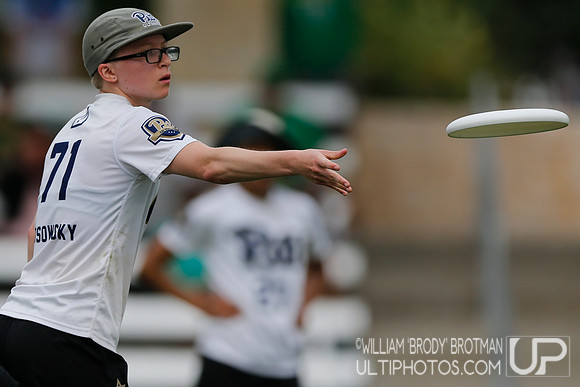 Day 2 of  USA Ultimate D-I College Championships