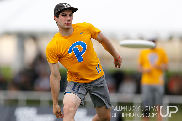 Day 2 of  USA Ultimate D-I College Championships