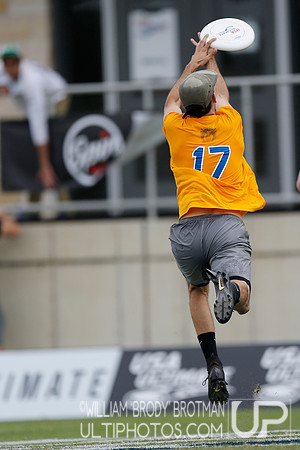 Day 2 of  USA Ultimate D-I College Championships