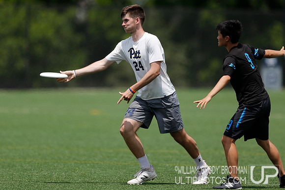 Day 2 of  USA Ultimate D-I College Championships