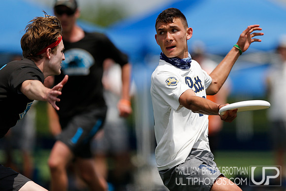 Day 2 of  USA Ultimate D-I College Championships