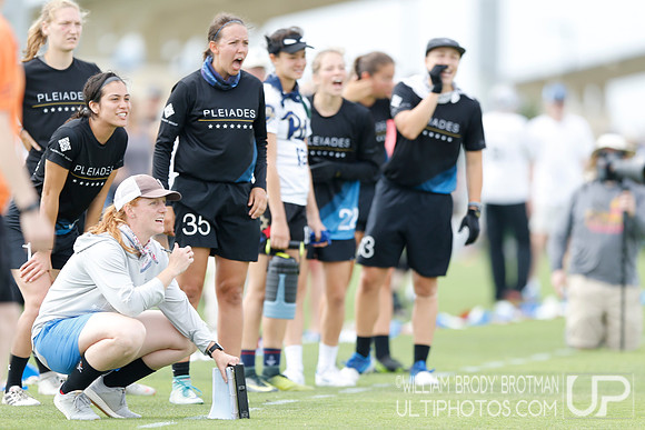 Day 1 of  USA Ultimate D-I College Championships
