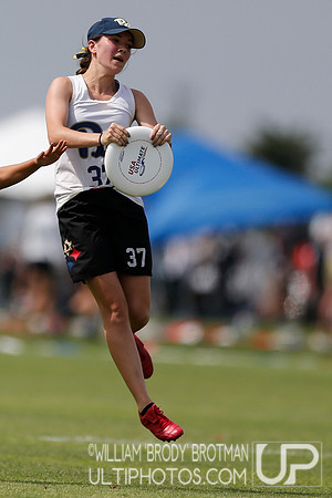Day 1 of  USA Ultimate D-I College Championships