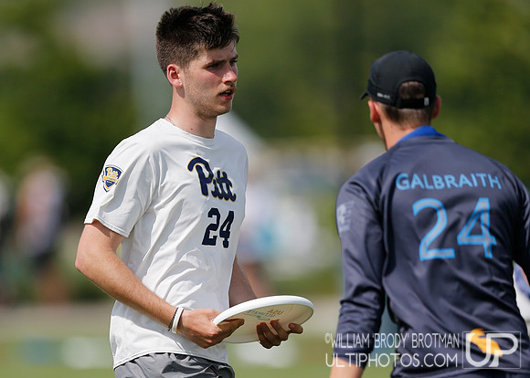 Day 1 of  USA Ultimate D-I College Championships