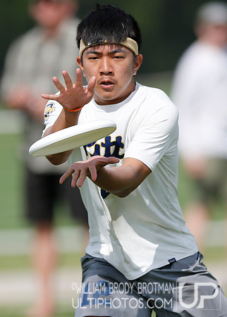 Day 1 of  USA Ultimate D-I College Championships