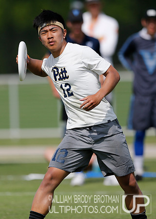 Day 1 of  USA Ultimate D-I College Championships