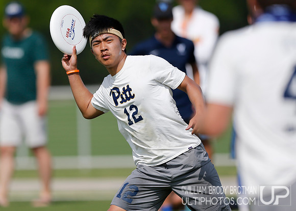 Day 1 of  USA Ultimate D-I College Championships