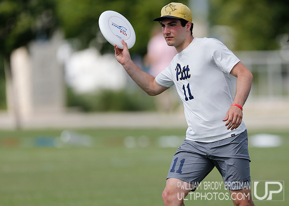 Day 1 of  USA Ultimate D-I College Championships