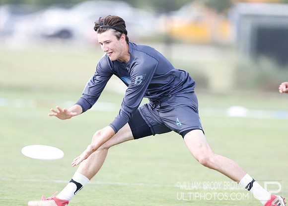 Day 1 of  USA Ultimate D-I College Championships