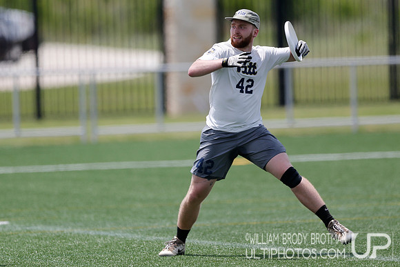 Day 1 of  USA Ultimate D-I College Championships