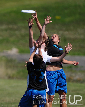 Sunday Quarterfinals - 2010 UPA High School Girls Eastern Championships