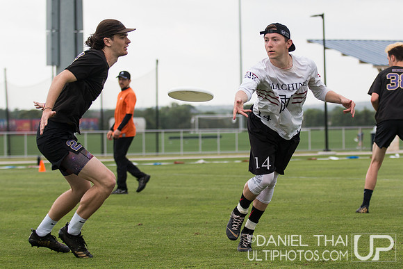 Pool Play - USA Ultimate 2019 DI College National Championships