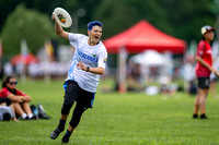 Blueberries vs Ellipsis in pool play at World Ultimate Club Championships