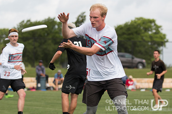 Pool Play - USA Ultimate 2019 DI College National Championships