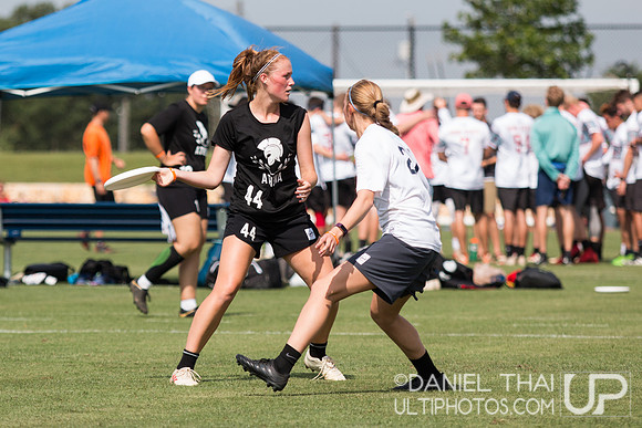 Pool Play - USA Ultimate 2019 DI College National Championships