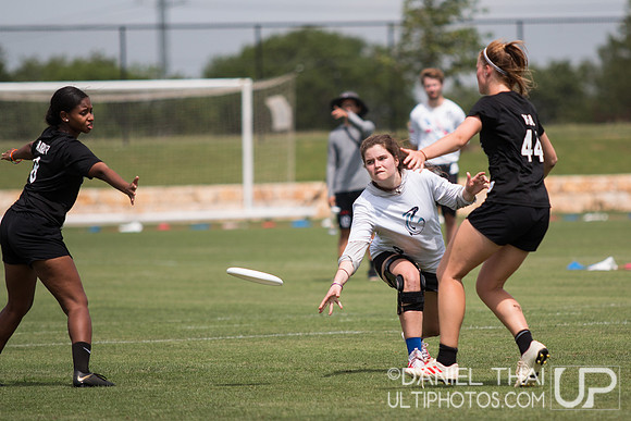 Pool Play - USA Ultimate 2019 DI College National Championships