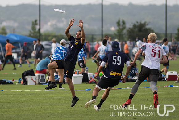 Pool Play - USA Ultimate 2019 DI College National Championships