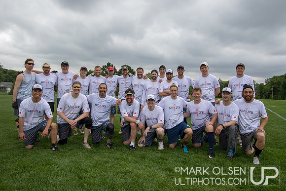 USAU - Great Lakes Masters Regionals - Team Photos