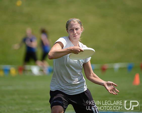 2012 USAU D-I College Championships Friday Action
