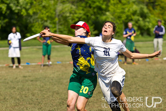 Sunday Action - D-III College Championships