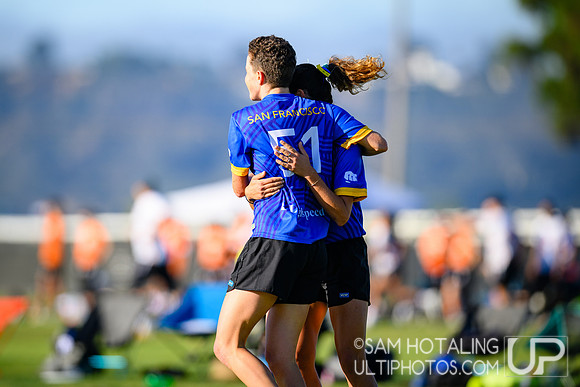 Fury vs Traffic in women’s pool play during Club Championships at Surf Cup Sports Park