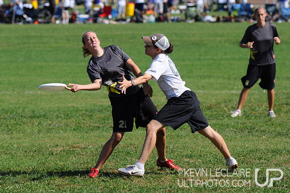 Sunday Women's Division Quarterfinals