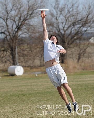 Sunday Open Division Finals Round Action