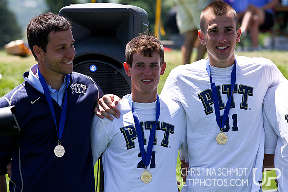2012 USAU D-I College Championships Monday Action