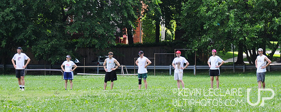 Clique B Pool Play