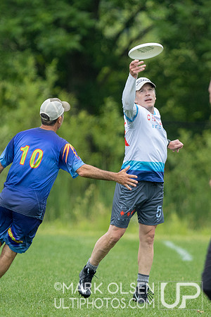 USAU - Great Lakes Masters Regionals - Great Grand Masters